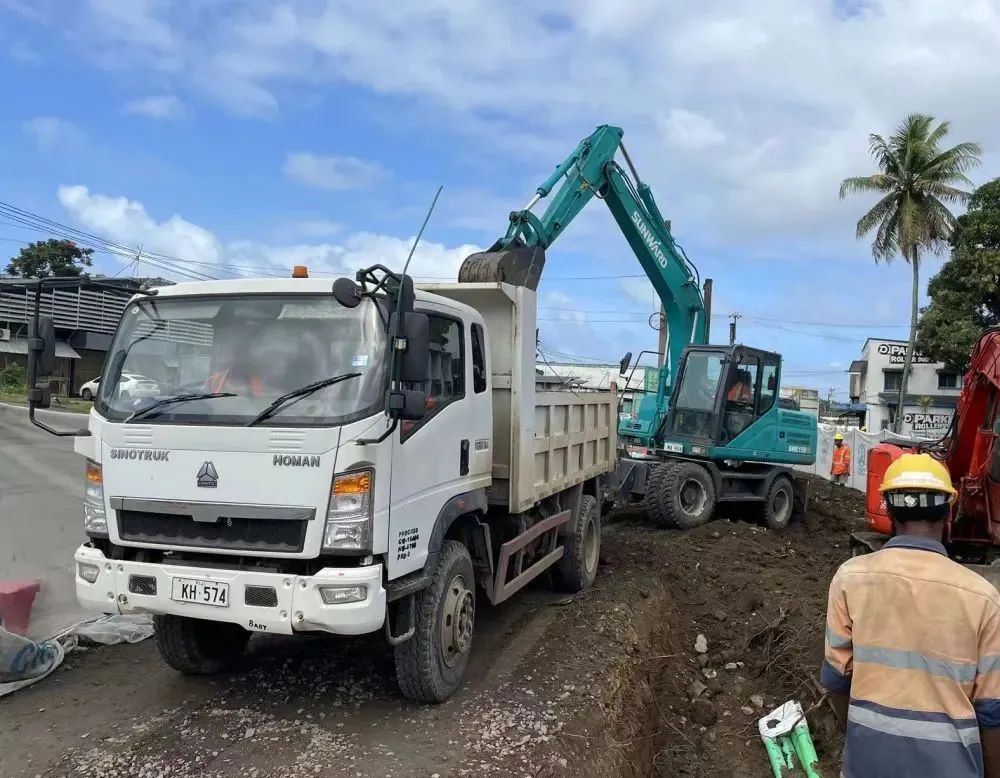 “山河綠”邁向南太平洋島，山河智能輪挖助力斐濟基礎設施建設